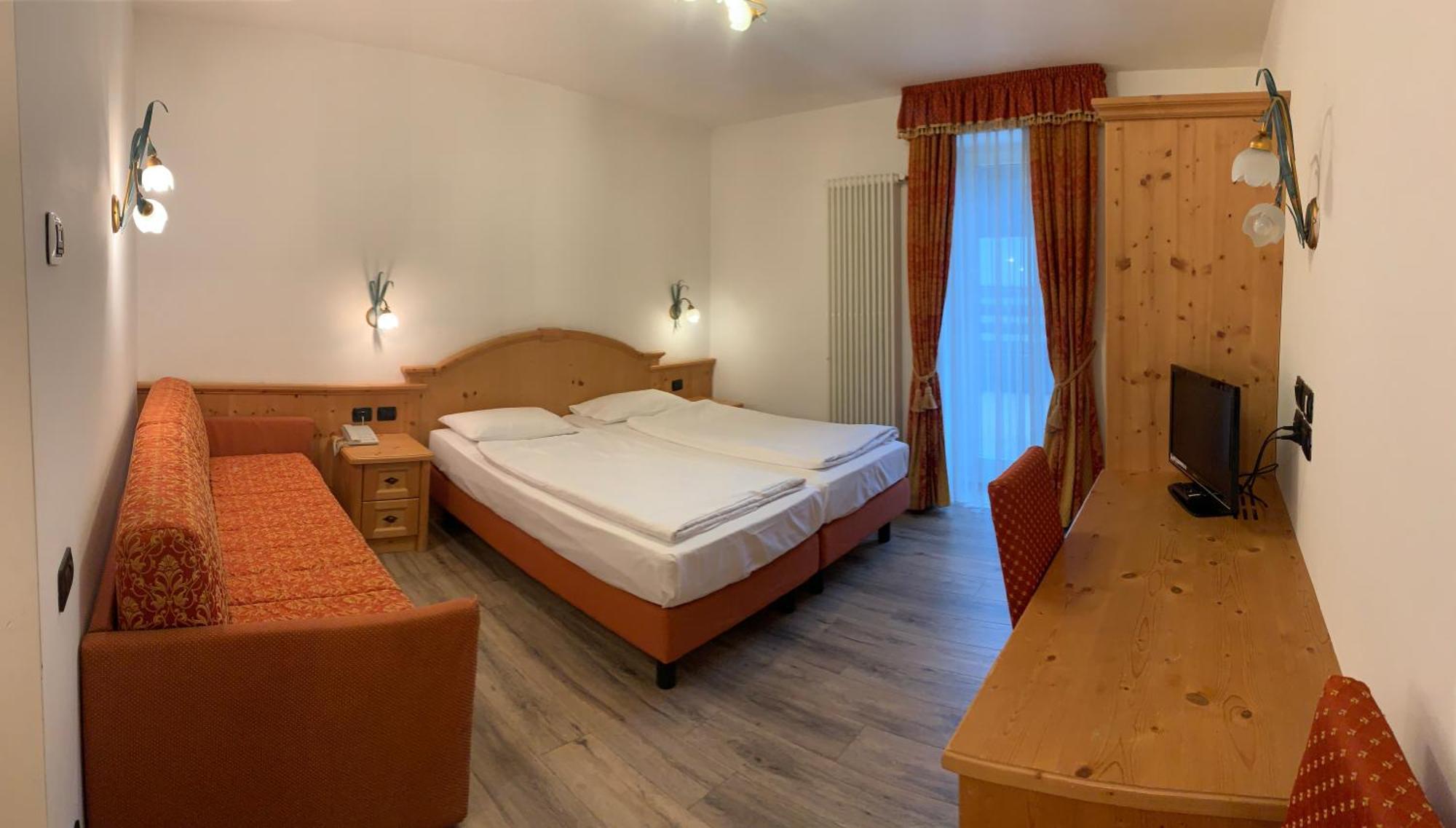 Hotel Laurin Canazei Exterior foto
